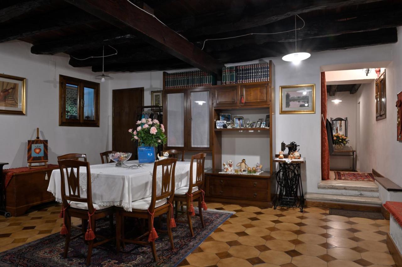B&B Four Winds Фоллина Экстерьер фото